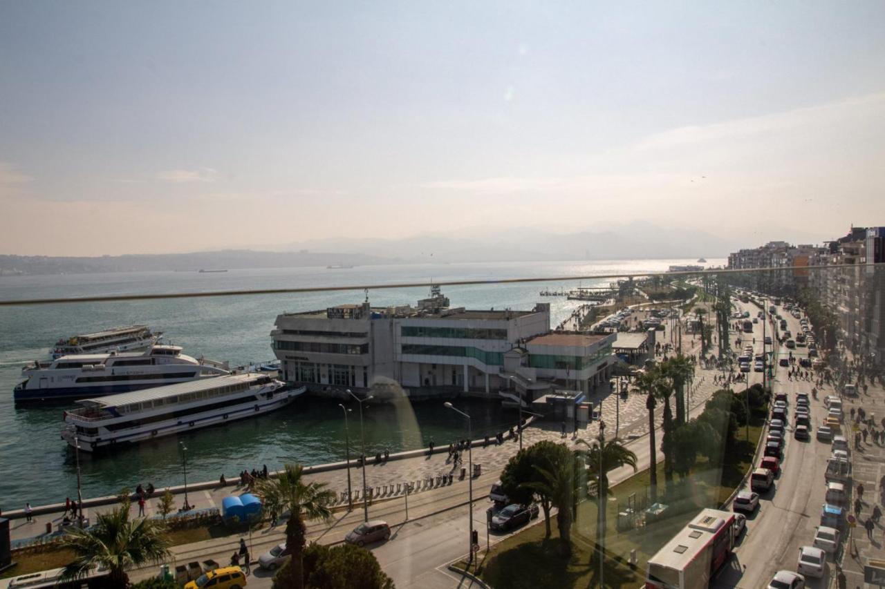 Exceptional Flat With Gorgeous Sea View In Izmir Leilighet Eksteriør bilde